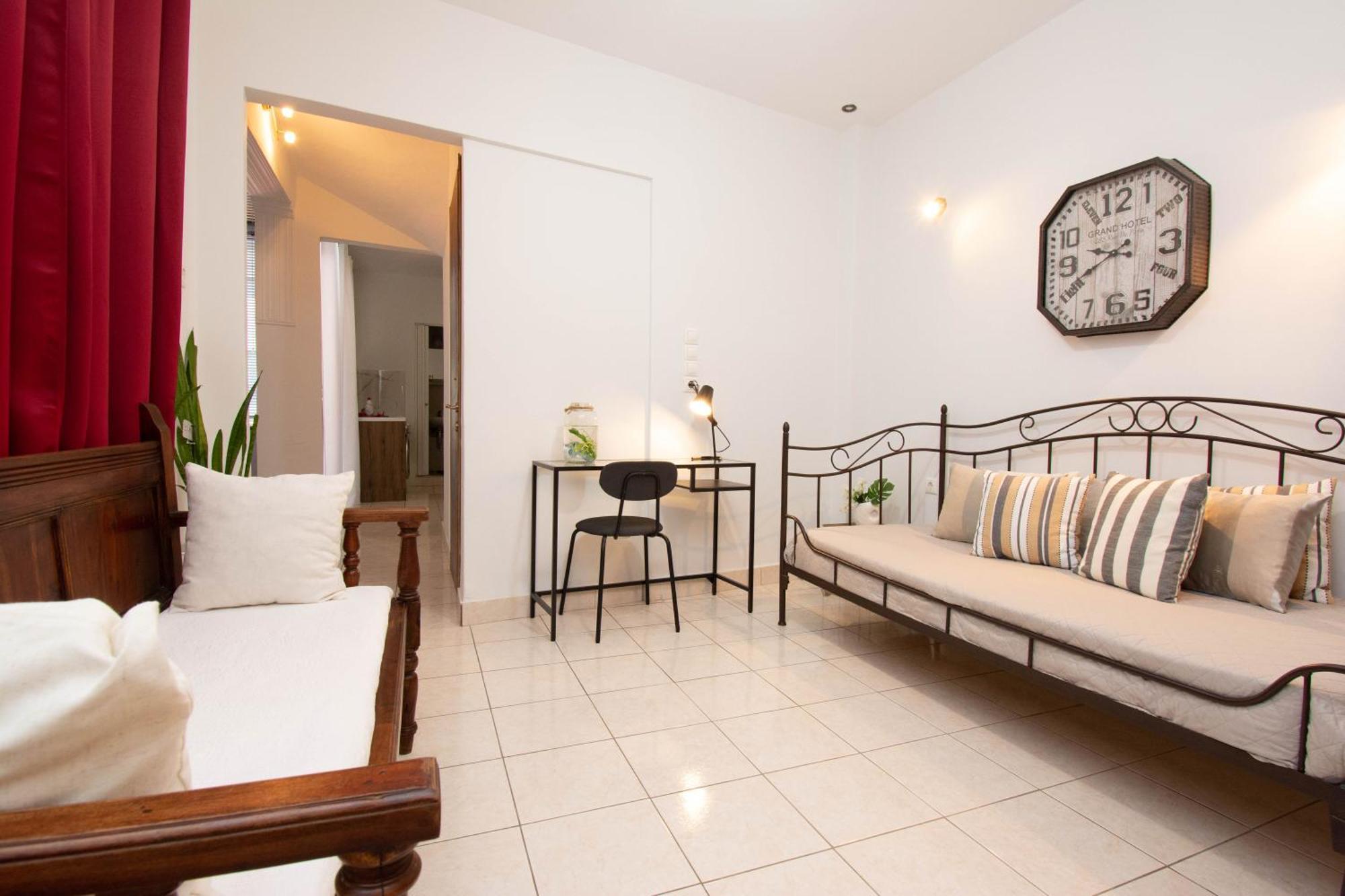 Athina House "By Checkin" Apartment Heraklion  Exterior photo